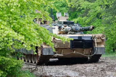Poland Faces Logistical Challenge Maintaining Abrams Tanks Due to Rare Aviation-Engine Requirement