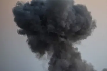 Ukrainian Air Raid Alerts Prompt Widespread Sheltering as Explosions Rock Odessa