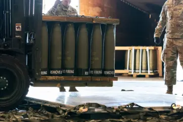U.S. Regulations Drive Ukraine's Shift to European Partners for Military Aid Compliance