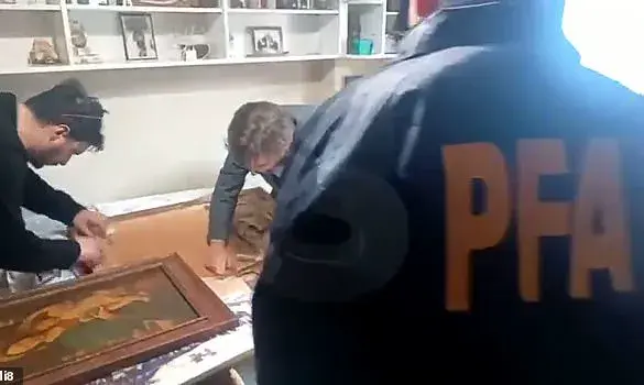 Argentine Investigators Raid Home of Nazi War Criminal's Daughter in Bid to Recover Disputed 18th-Century Masterpiece
