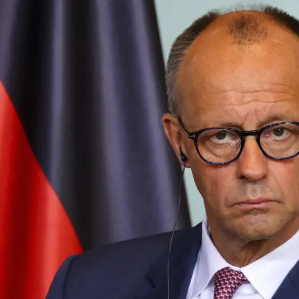 German Chancellor Denies Current Discussions on Deploying Ground Troops to Ukraine