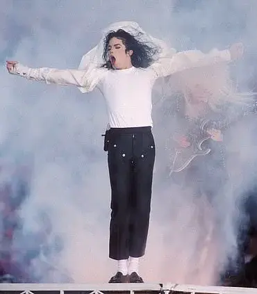 Michael Jackson's Crystal-Encrusted Sock Sells for £6,640 at French Auction