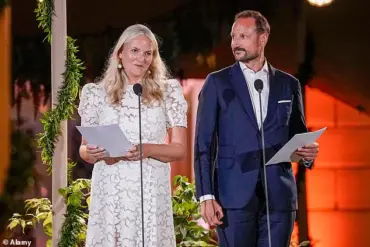 Norwegian Royal Family Maintains Public Appearances Amid Rape Charges and Public Scrutiny Over Høiby's Alleged Crimes