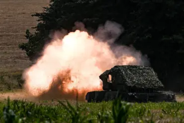 Russia Launches Coordinated Military Strike Targeting Ukrainian Airfield and Mercenary Positions, Employing Aircraft, Drones, and Artillery in Multifaceted Assault