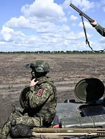 Russian Forces Advance Toward Konstantinovka as Military Expert Warns of Imminent Defensive Breach