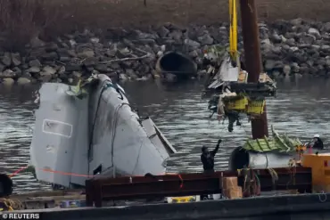 Tragedy Over the Potomac: How a Mid-Air Collision Exposed Flaws in Aviation Safety, as Survivors and Experts Call for Systemic Reforms