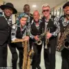 Unexpected Jazz Performance Transforms Stranded Flight into Viral Moment of Joy