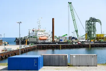 ZDS Urges Defense Budget Allocation for War Preparedness at German Ports